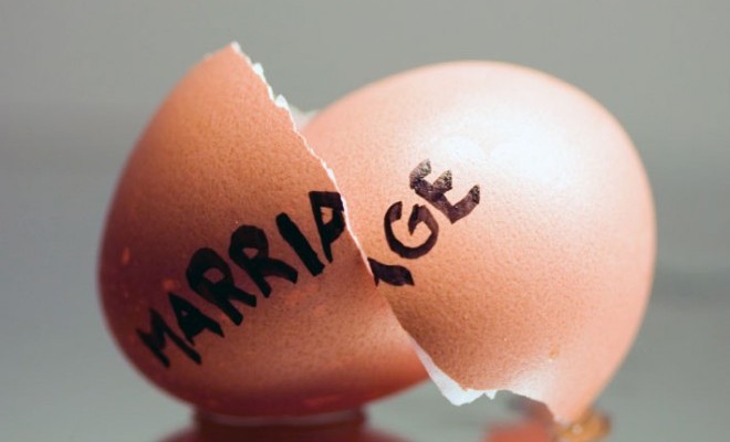 Trường hợp đơn phương ly hôn khi vợ hoặc chồng đang lao động tại nước ngoài