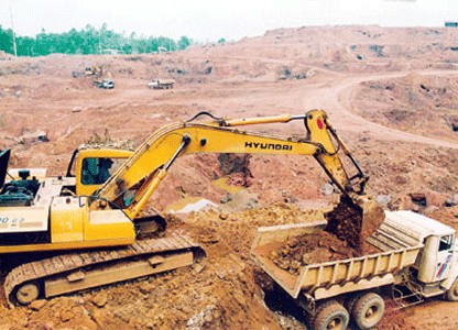 Các hành vi bị nghiêm cấm trong hoạt động khai thác khoáng sản